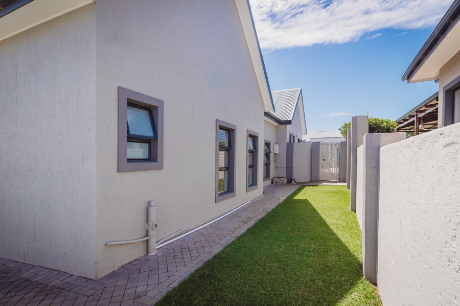 3 Bedroom Property for Sale in Blue Mountain Village Western Cape